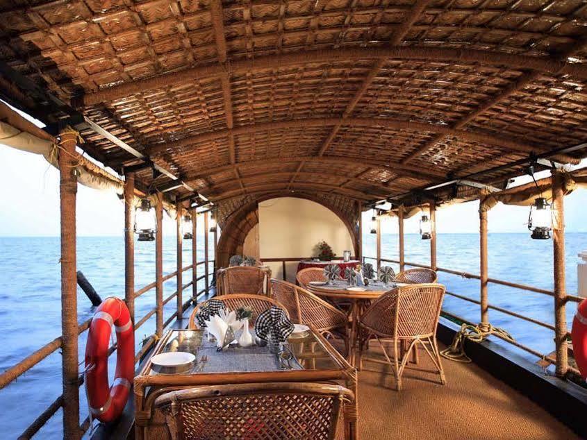 Cocobay Resort Kumarakom Exterior foto